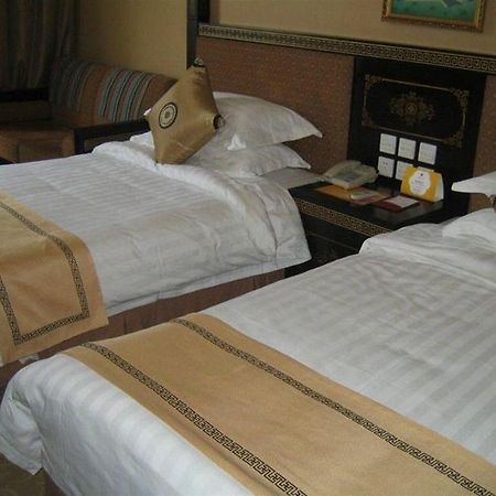 Brahmaputra Grand Hotel Lhasa Værelse billede