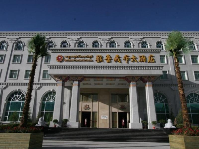 Brahmaputra Grand Hotel Lhasa Eksteriør billede